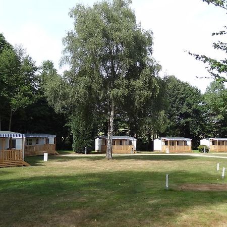 Knaus Campingpark Huenfeld Exterior photo